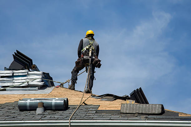 Professional Gutter Installation technician working in Tippecanoe, IN